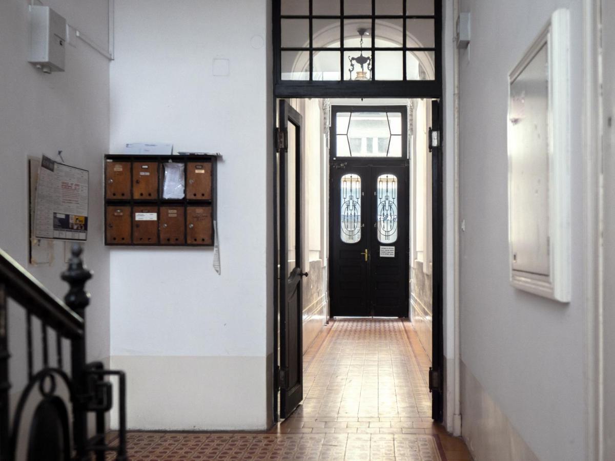 Secret Garden Apartment Zagreb Bagian luar foto